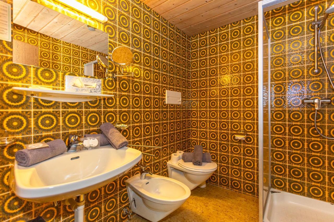 Gasthof Oberwirt Und Hotel Elisabeth 겔로스 외부 사진