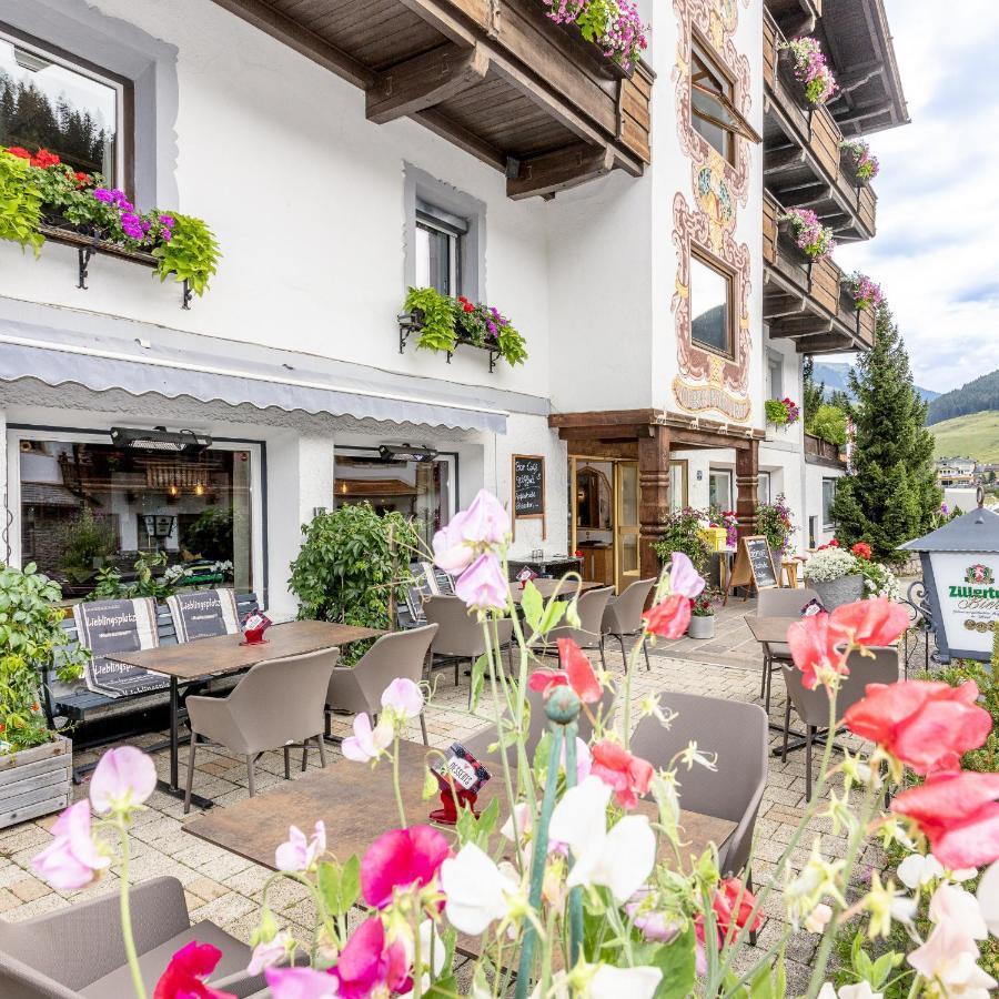 Gasthof Oberwirt Und Hotel Elisabeth 겔로스 외부 사진